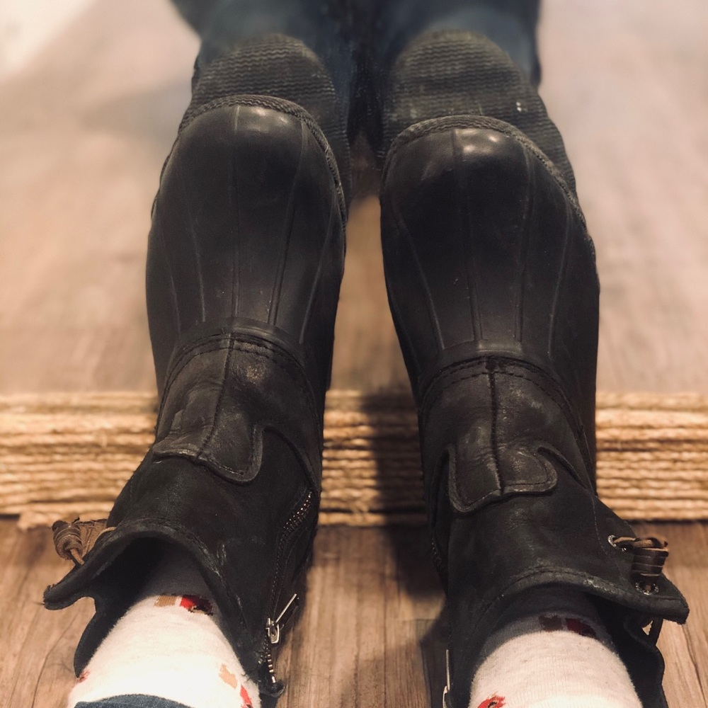 Sorry Black Duck Boots